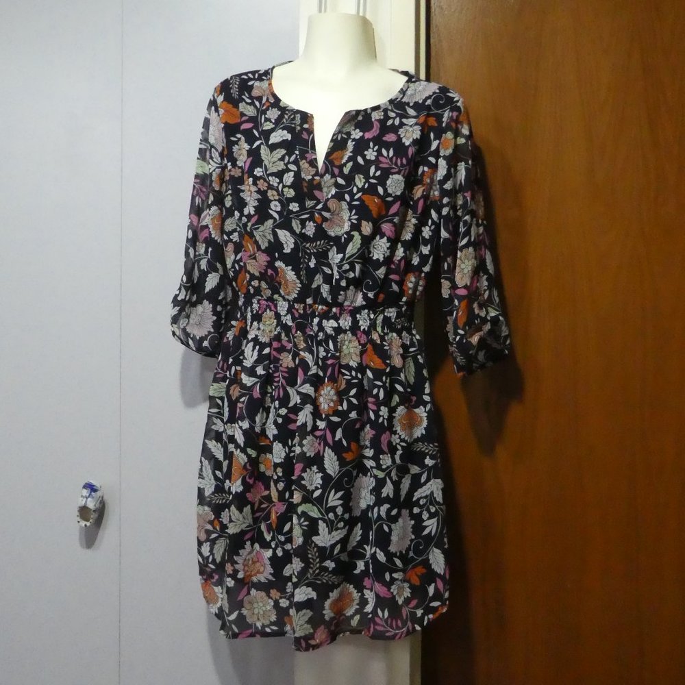 Offers Welcomed! En Focus Petite Floral Dress - Size 8P